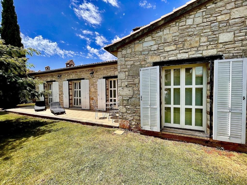 Villa Melissa - Istrisches Steinhaus Mit Pool In Guter Lage Sveti Lovreč Pazenatički Екстериор снимка