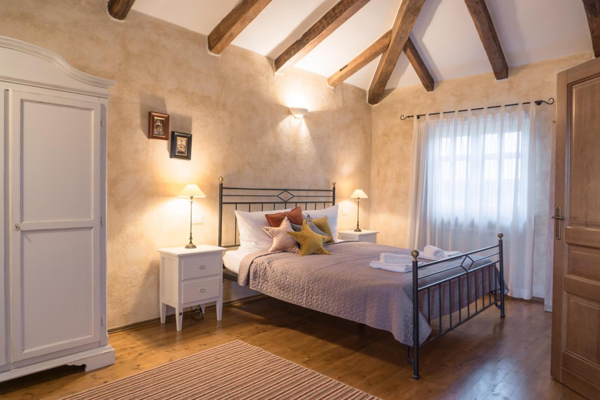 Villa Melissa - Istrisches Steinhaus Mit Pool In Guter Lage Sveti Lovreč Pazenatički Екстериор снимка