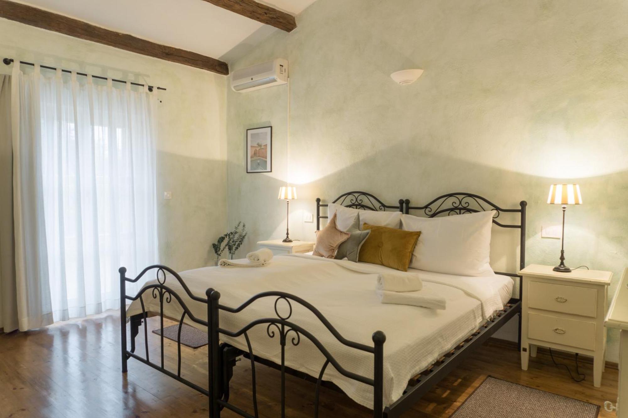 Villa Melissa - Istrisches Steinhaus Mit Pool In Guter Lage Sveti Lovreč Pazenatički Екстериор снимка